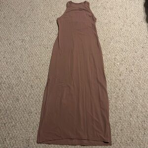Size 4 blush maxi dress
